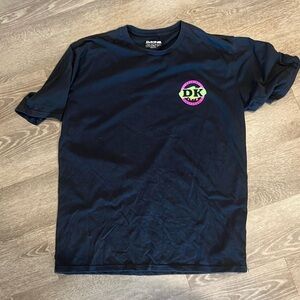 Black Dakine t shirt